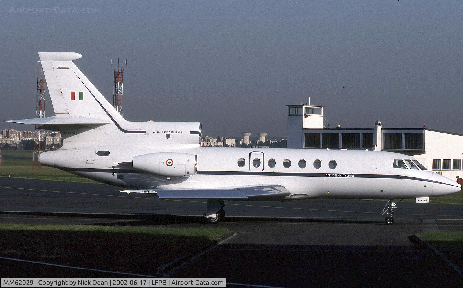 MM62029, 1990 Dassault Falcon 50 C/N 211, LFPB