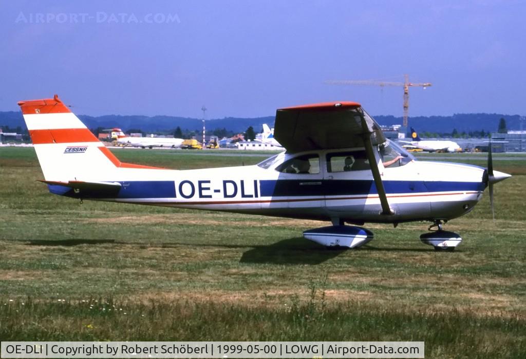 OE-DLI, Reims F172H Skyhawk C/N 0435, OE-DLI in old colors