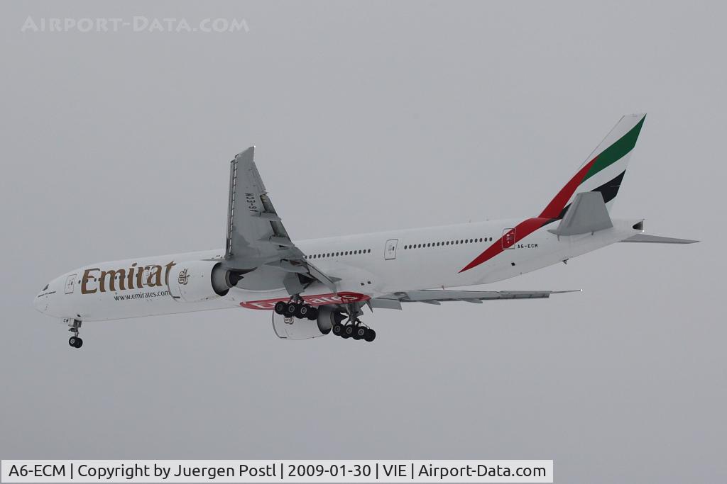 A6-ECM, 2009 Boeing 777-36N/ER C/N 37703, Boeing 777-36NER