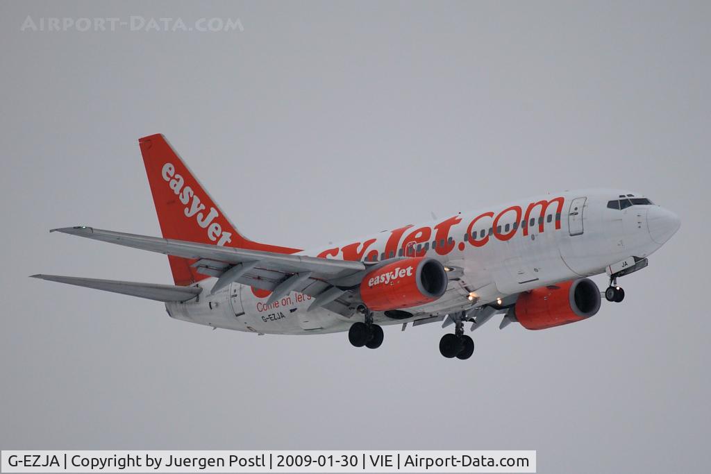 G-EZJA, 2000 Boeing 737-73V C/N 30235, Boeing 737-73V
