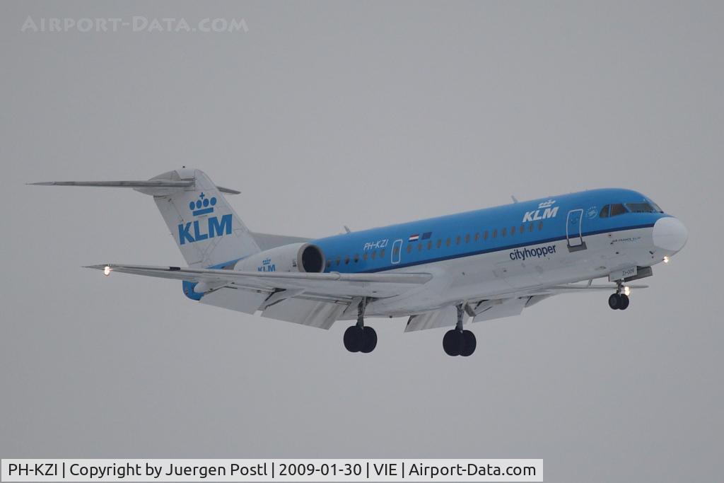 PH-KZI, 1997 Fokker 70 (F-28-0070) C/N 11579, Fokker 70