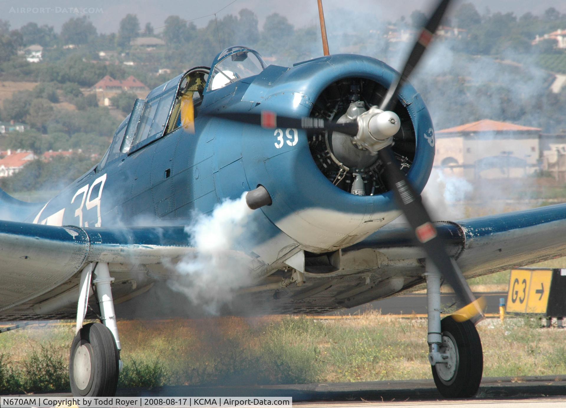 N670AM, 1993 Douglas SBD-5 Dauntless C/N 28536, Camarillo Airshow 2008