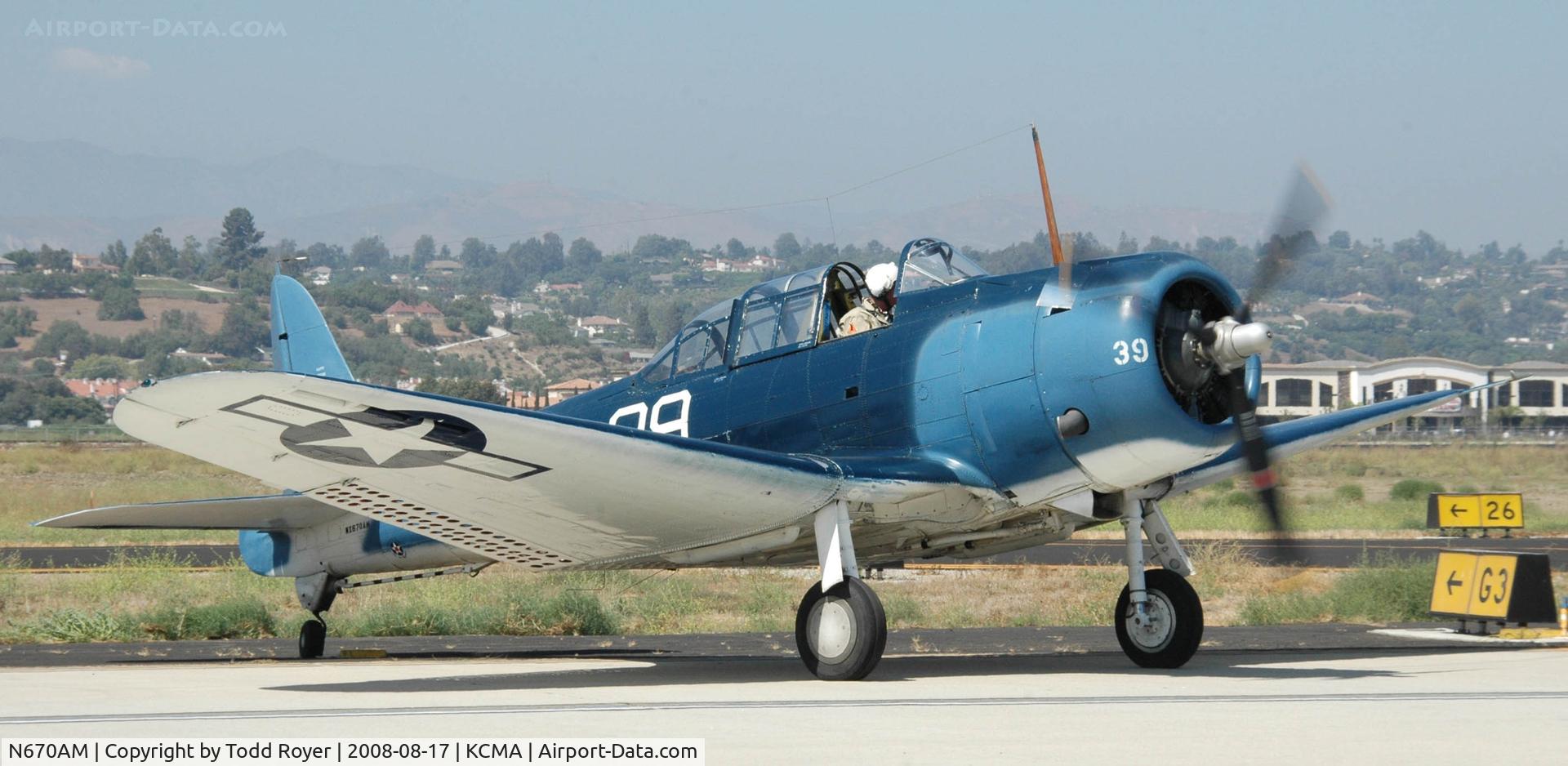 N670AM, 1993 Douglas SBD-5 Dauntless C/N 28536, Camarillo Airshow 2008