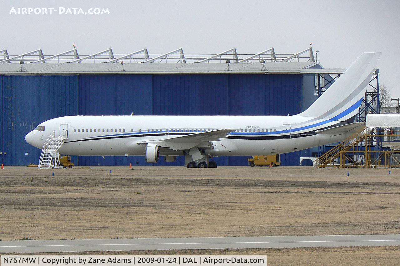 N767MW, 1982 Boeing 767-277 C/N 22694, At Dallas Love Field