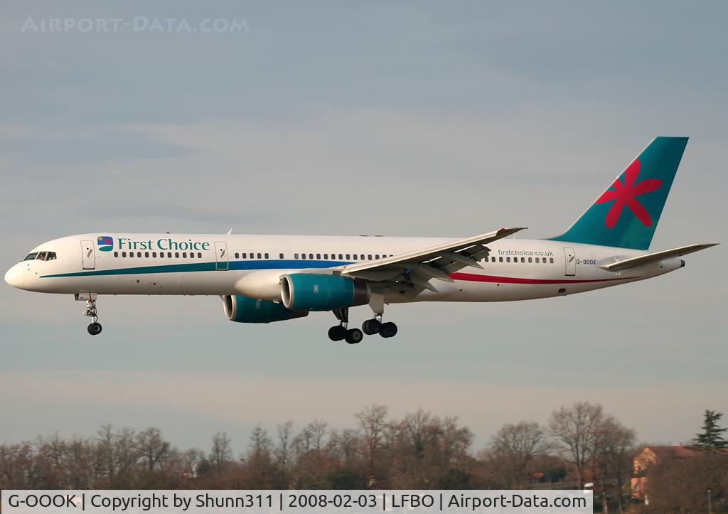 G-OOOK, 1991 Boeing 757-236 C/N 25054, Landing rwy 14R