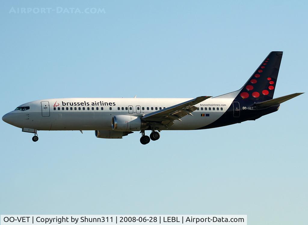 OO-VET, 1998 Boeing 737-4Q8 C/N 28202, Landing rwy 07R
