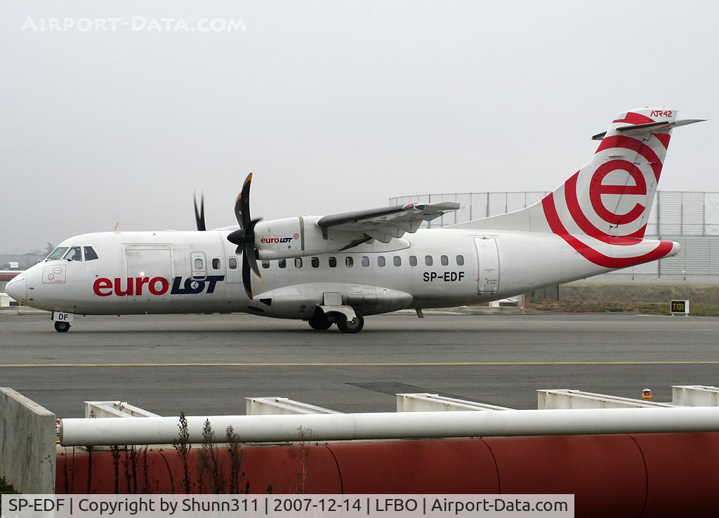 SP-EDF, 1998 ATR 42-500 C/N 559, Rolling to Latecoere Aeroservices facility...