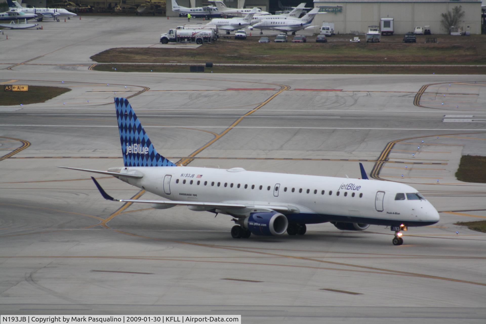 N193JB, 2005 Embraer 190AR (ERJ-190-100IGW) C/N 19000017, ERJ 190-100 IGW