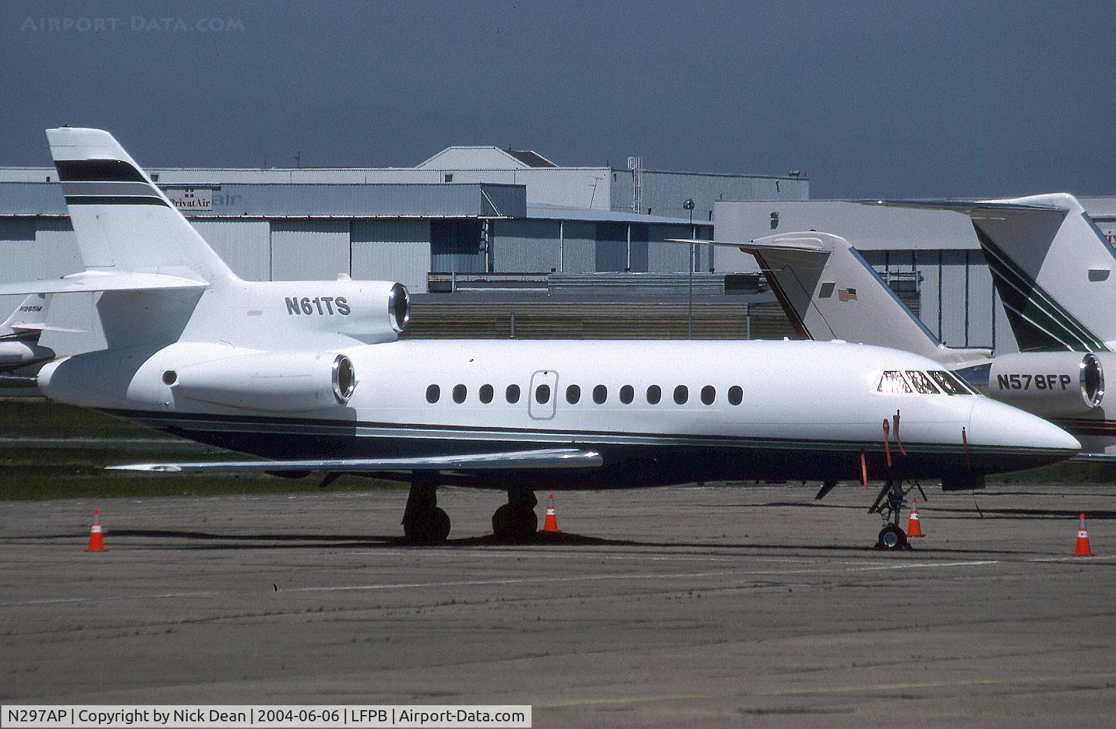 N297AP, 1987 Dassault-Breguet Falcon (Mystere) 900 C/N 13, Seen here at Le Bourget as N61TS this airframe is currently registered N297AP as posted