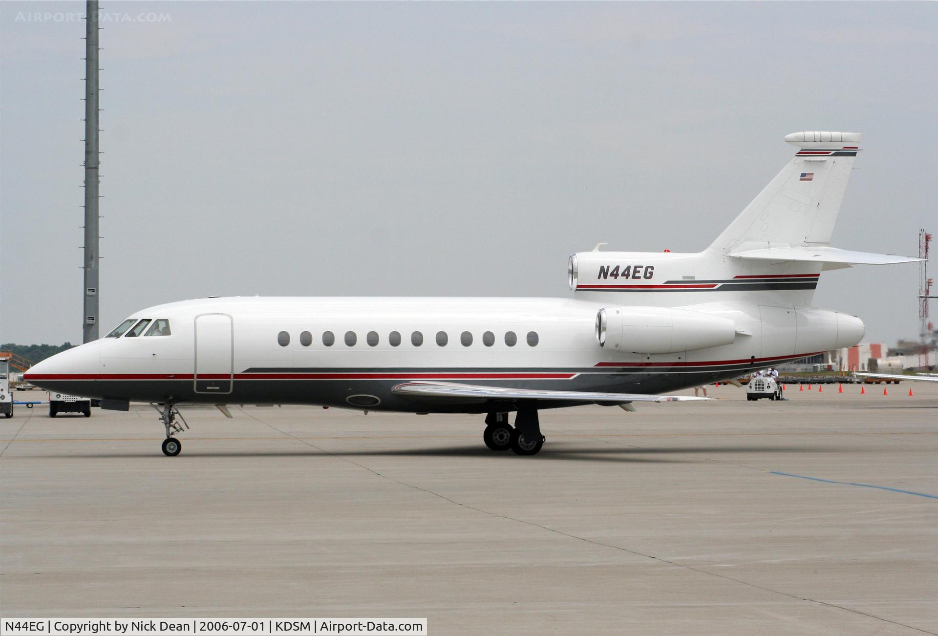 N44EG, 1987 Dassault Falcon 900 C/N 14, KDSM (An odd participant in the 2006 Citation lift)