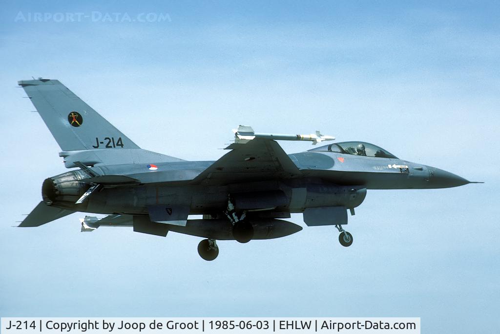 J-214, 1979 Fokker F-16A Fighting Falcon C/N 6D-3, was not updated to MLU standards and subsequently scrapped in 1998.
