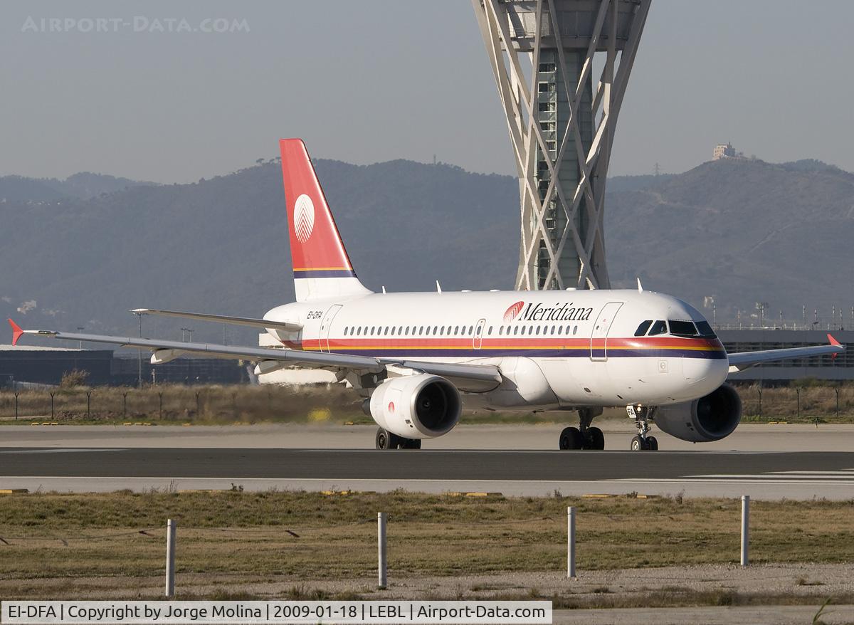 EI-DFA, 2000 Airbus A320-232 C/N 1305, Taxi to RWY 25L for take off.
