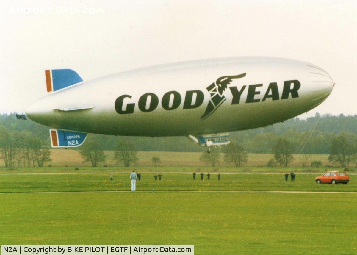 N2A, 1971 Goodyear GZ-20A C/N 4116, INTERESTING VISITOR TO FAIROAKS IN 1986