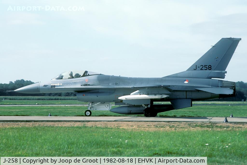 J-258, Fokker F-16A Fighting Falcon C/N 6D-47, w/o 10-5-1990