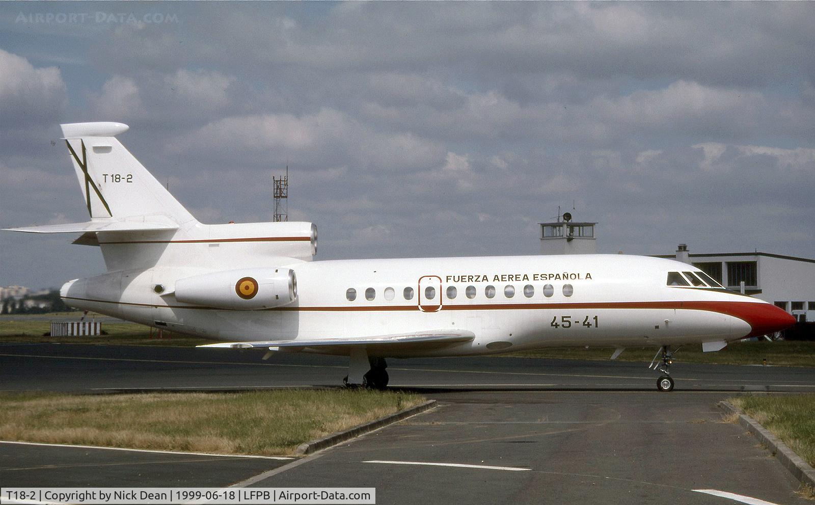T18-2, 1990 Dassault Falcon 900 C/N 90, Paris Le Bourget
