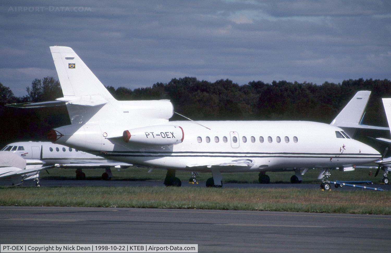 PT-OEX, Dassault Falcon 900 C/N 92, KTEB