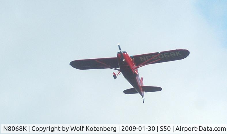 N8068K, 1947 Stinson 108-2 Voyager C/N 108-3068, one of three taking off. radio chatter indicates 