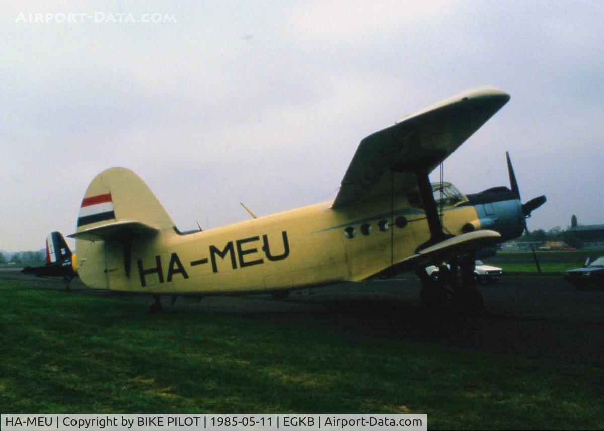 HA-MEU, Antonov An-2T C/N IG194-29, SUPPORT A/C FOR THE Zlin 50LA'S OF THE HUNGARIAN AEROBATIC TEAM