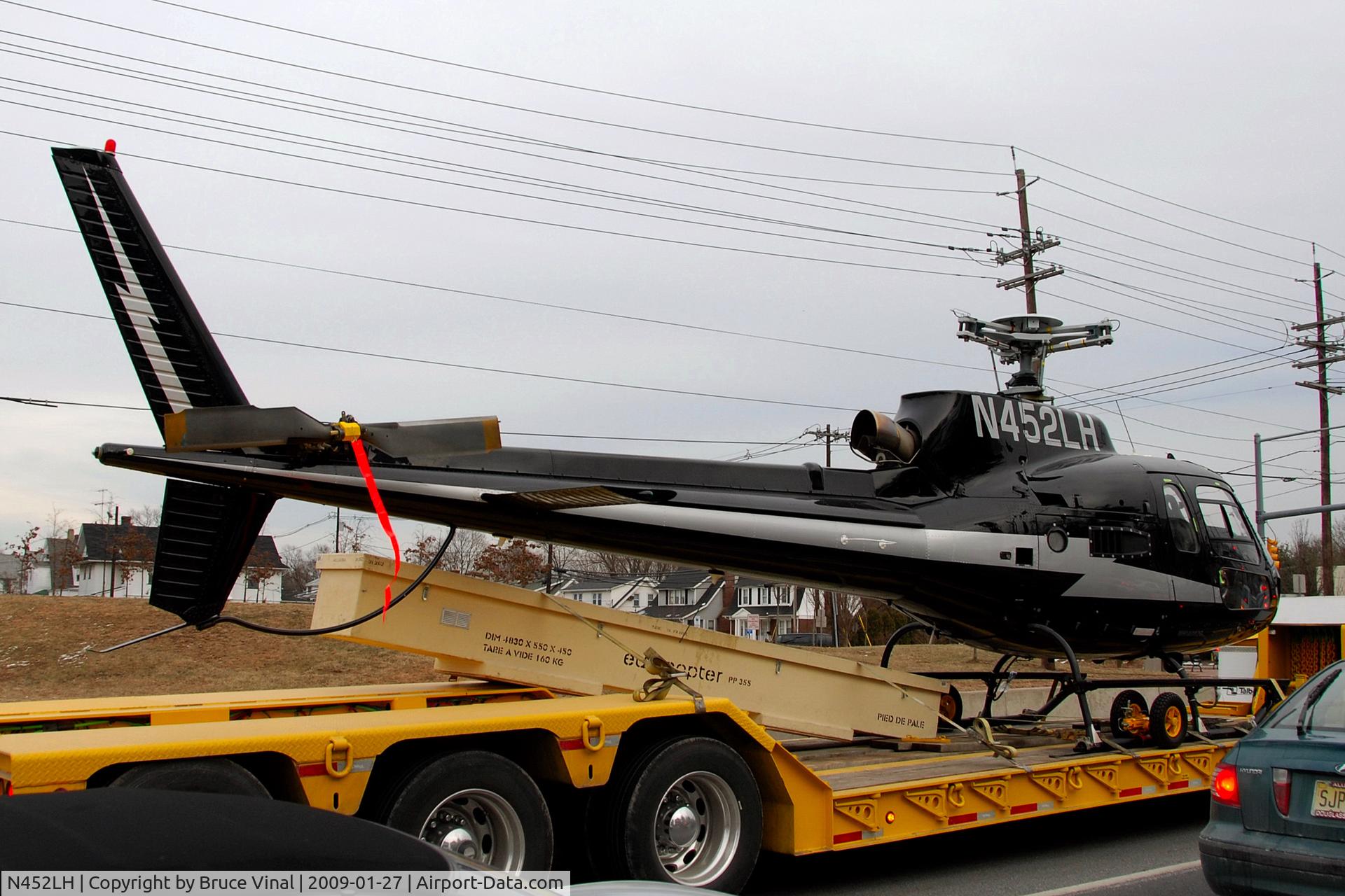N452LH, 2008 Aerospatiale AS-350B-2 Ecureuil C/N 4432, Delivery of N452LH- In traffic in Central New Jersey