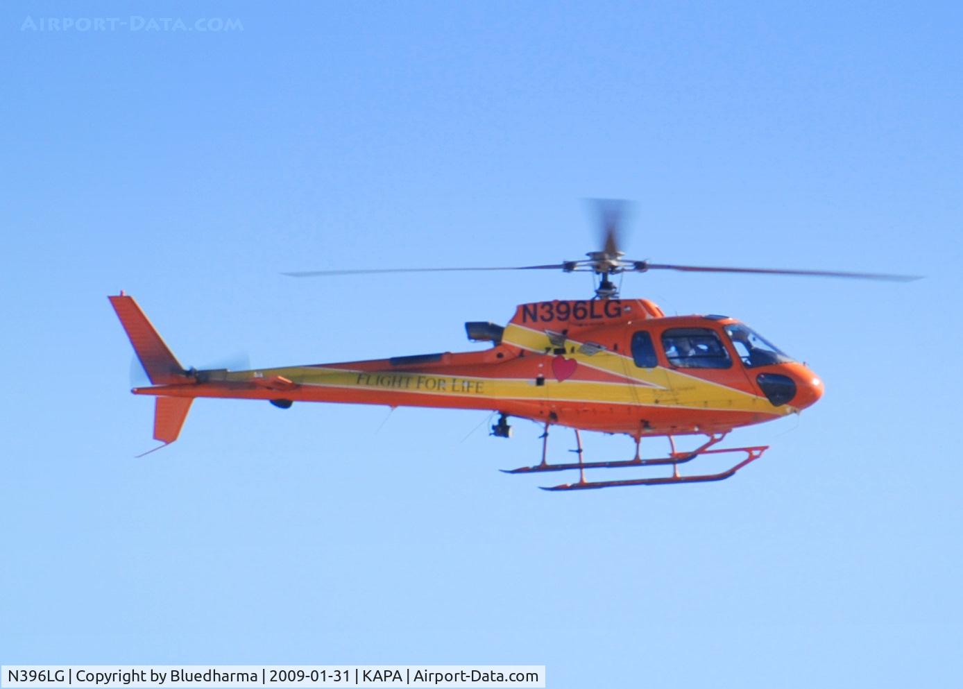 N396LG, 2000 Eurocopter AS-350B-3 Ecureuil Ecureuil C/N 3336, On approach to APA.