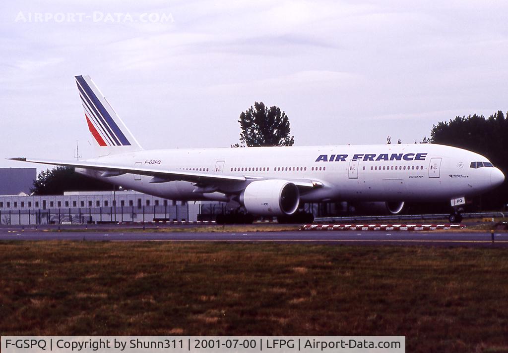 F-GSPQ, 2001 Boeing 777-228/ER C/N 28682, Passing on parallels runways...