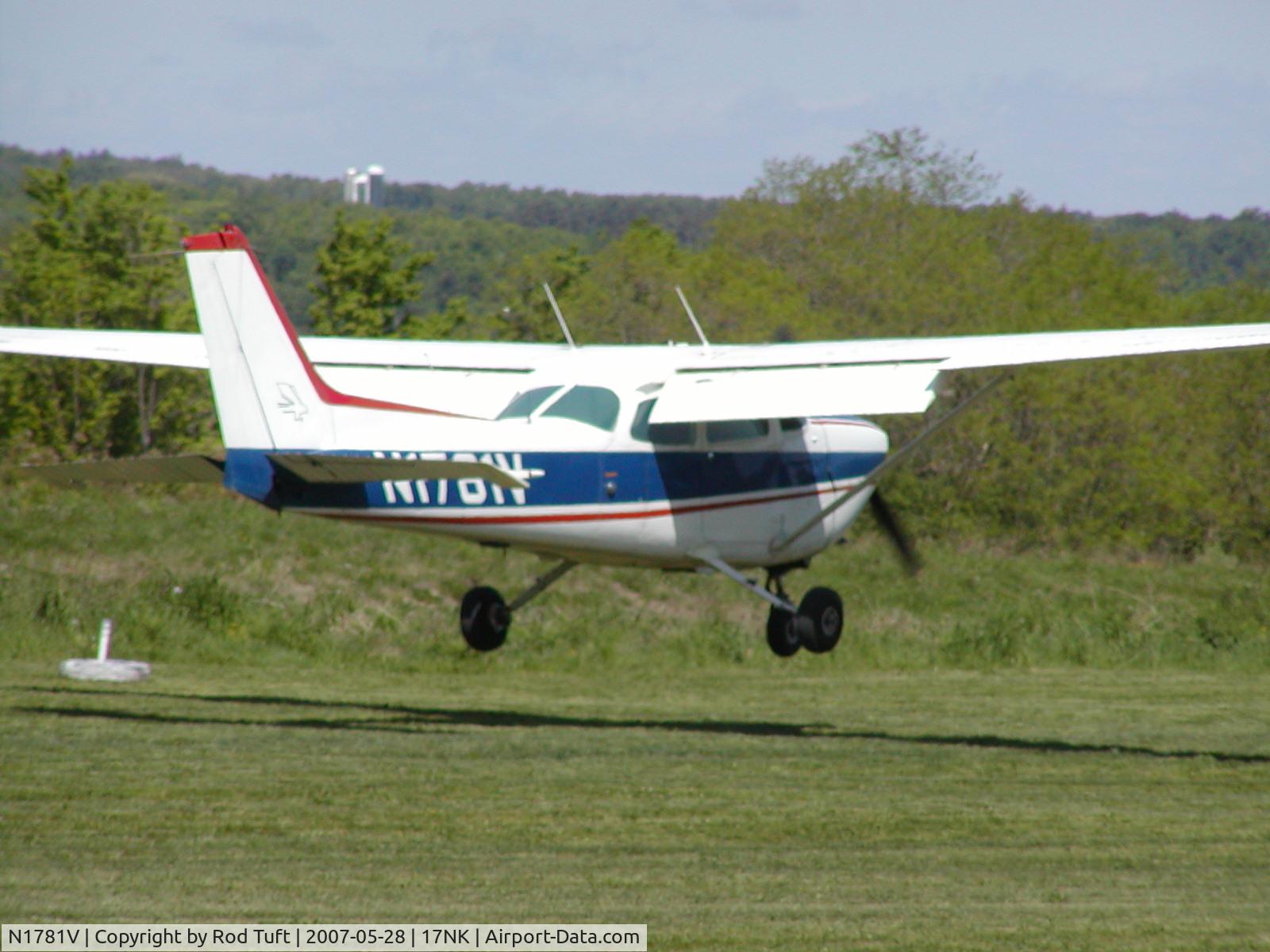 N1781V, 1976 Cessna R172K Hawk XP C/N R1722212, Cessna 172