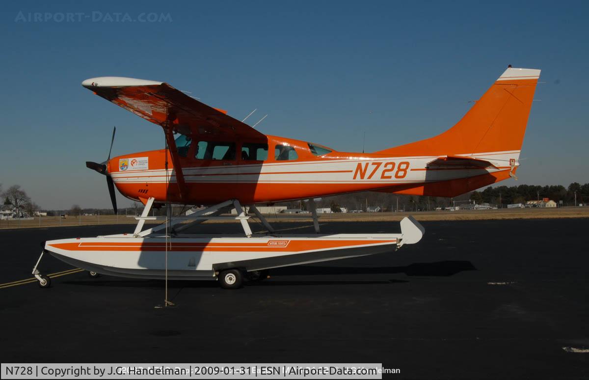 N728, 1985 Cessna U206G Stationair C/N U20606877, left view U206G Bird Counter at Easton MD