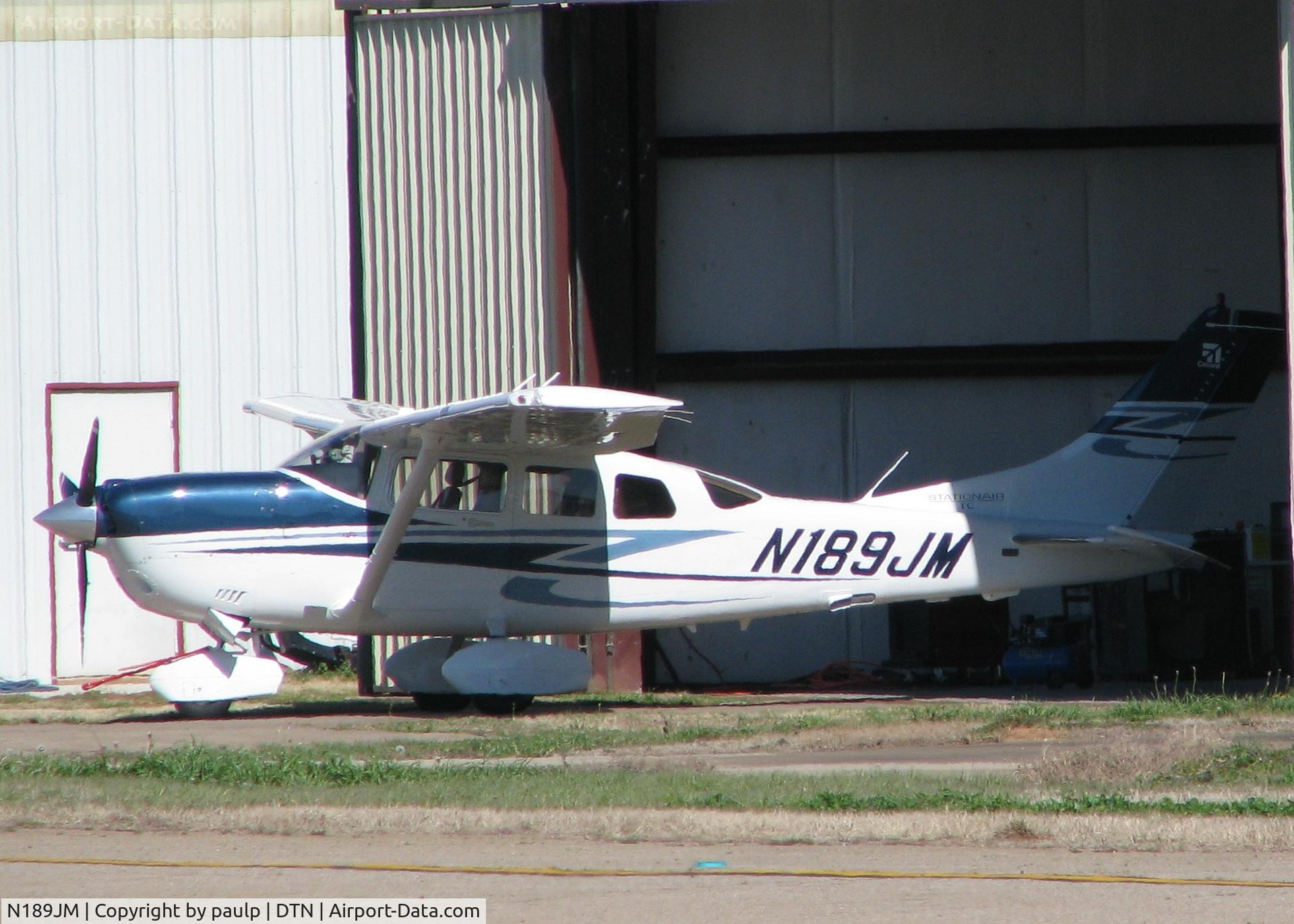 N189JM, 2007 Cessna T206H Turbo Stationair C/N T20608782, At the Downtown Shreveport airport.
