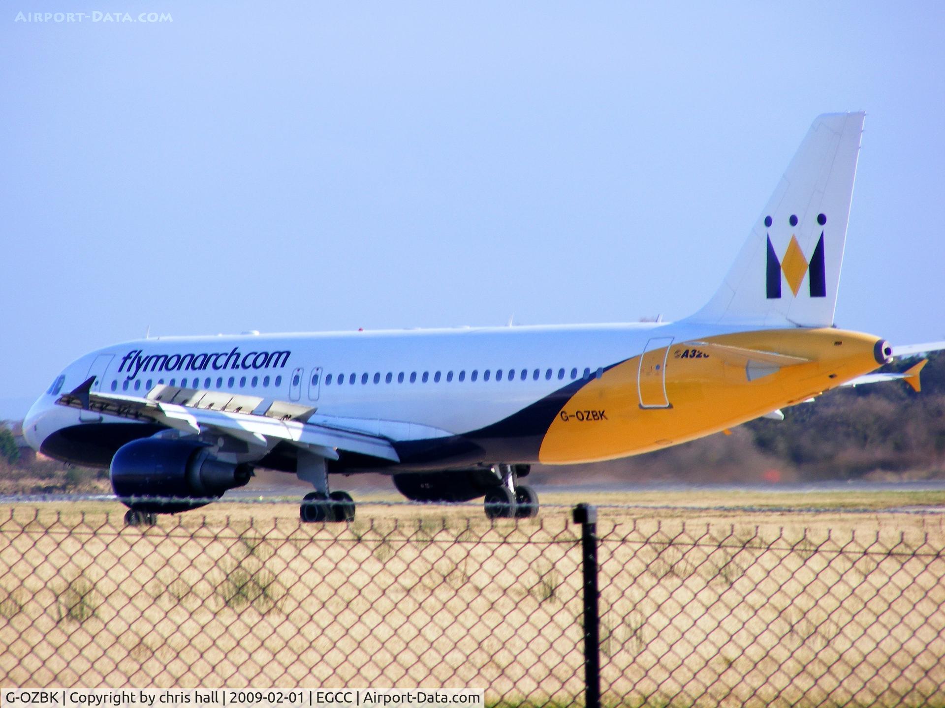 G-OZBK, 2000 Airbus A320-214 C/N 1370, Monarch