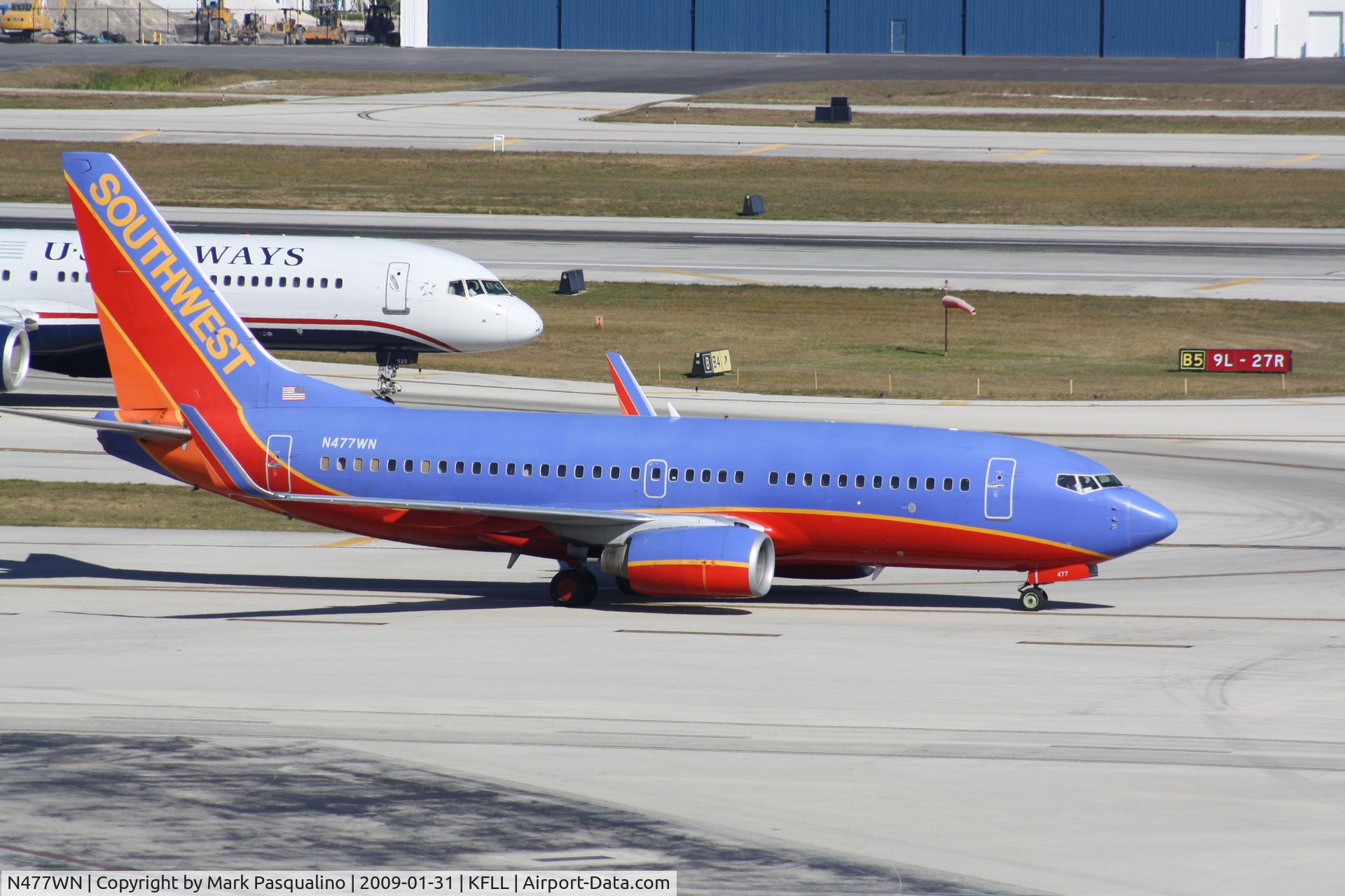 N477WN, 2004 Boeing 737-7H4 C/N 33988, Boeing 737-700