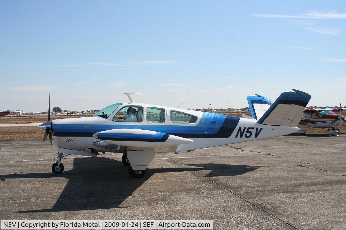 N5V, 1969 Beech V35A Bonanza C/N D-8914, Beech 35 Bonanza