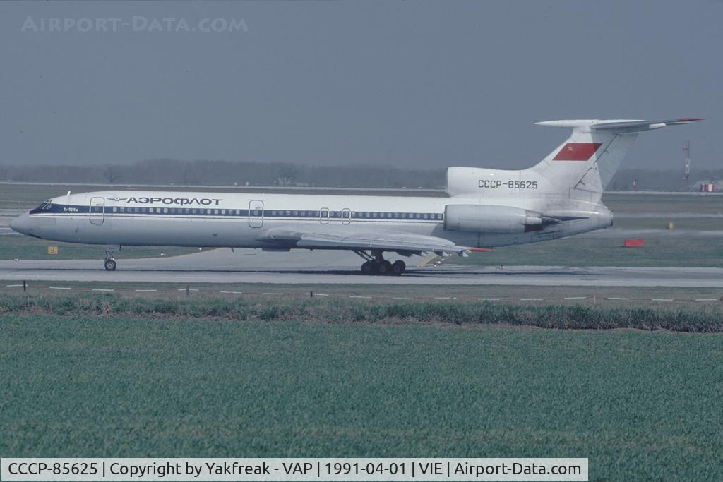 CCCP-85625, 1987 Tupolev Tu-154M C/N 87A752, Aeroflot Tupolev 154
