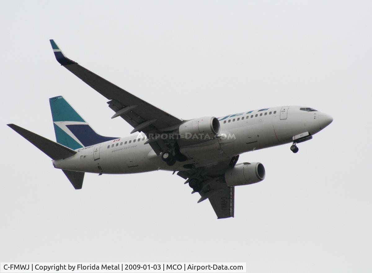 C-FMWJ, 2005 Boeing 737-7CT C/N 32771, West Jet 737-700