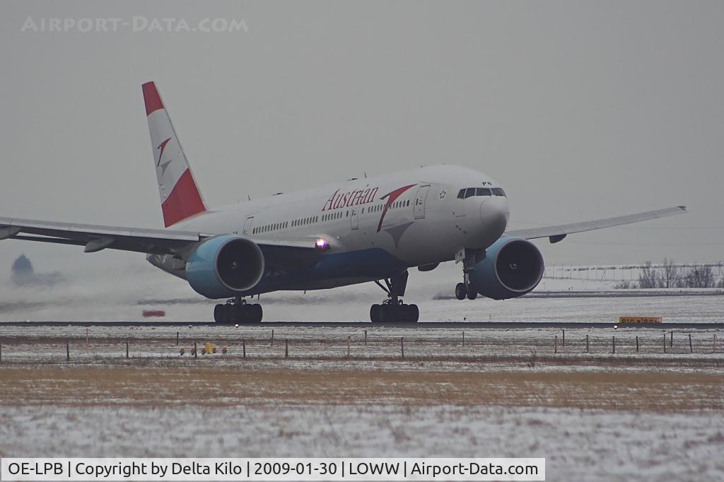 OE-LPB, 1998 Boeing 777-2Z9/ER C/N 28699, AUSTRIAN AIRLINES