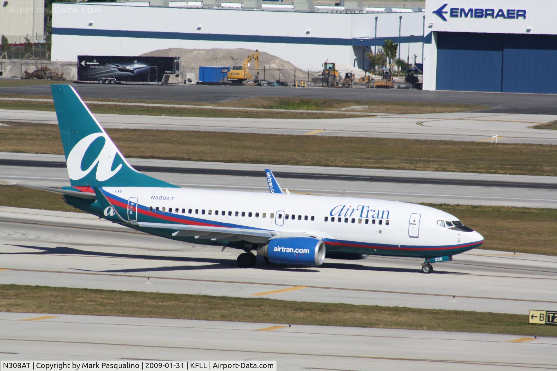 N308AT, 2006 Boeing 737-7BD C/N 35109, Boeing 737-700