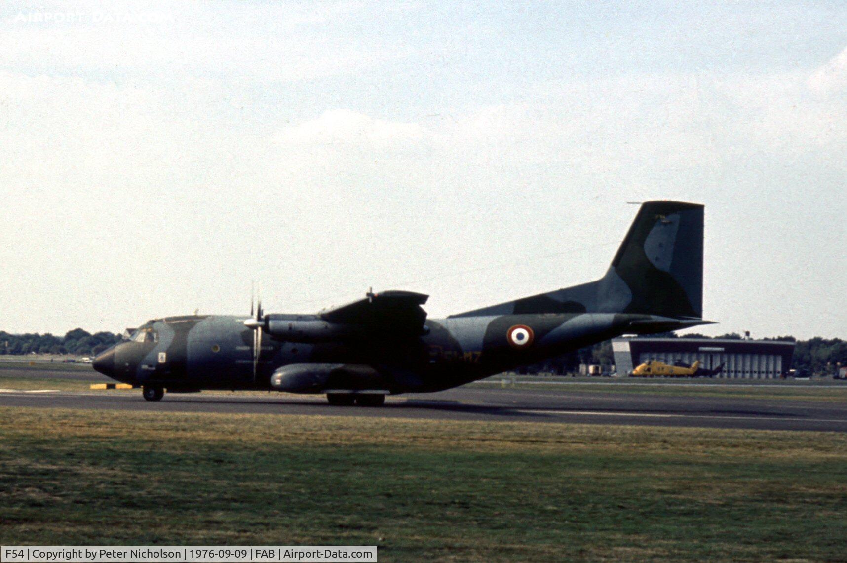 F54, Transall C-160F C/N F54, French Air Force Transall coded 61-MZ of ET.61 displayed at the 1976 Franborough Airshow.