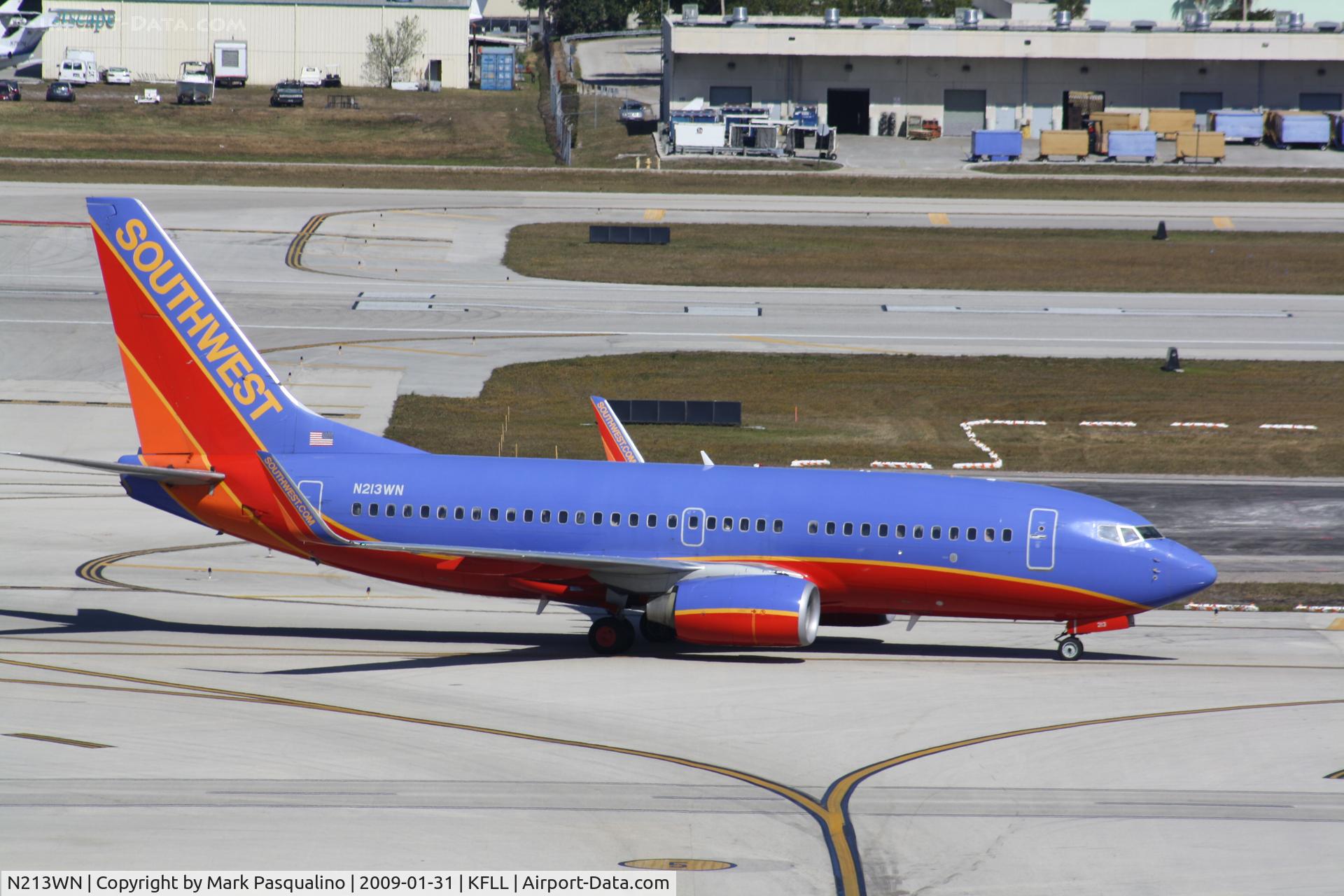 N213WN, 2005 Boeing 737-7H4 C/N 34217, Boeing 737-700
