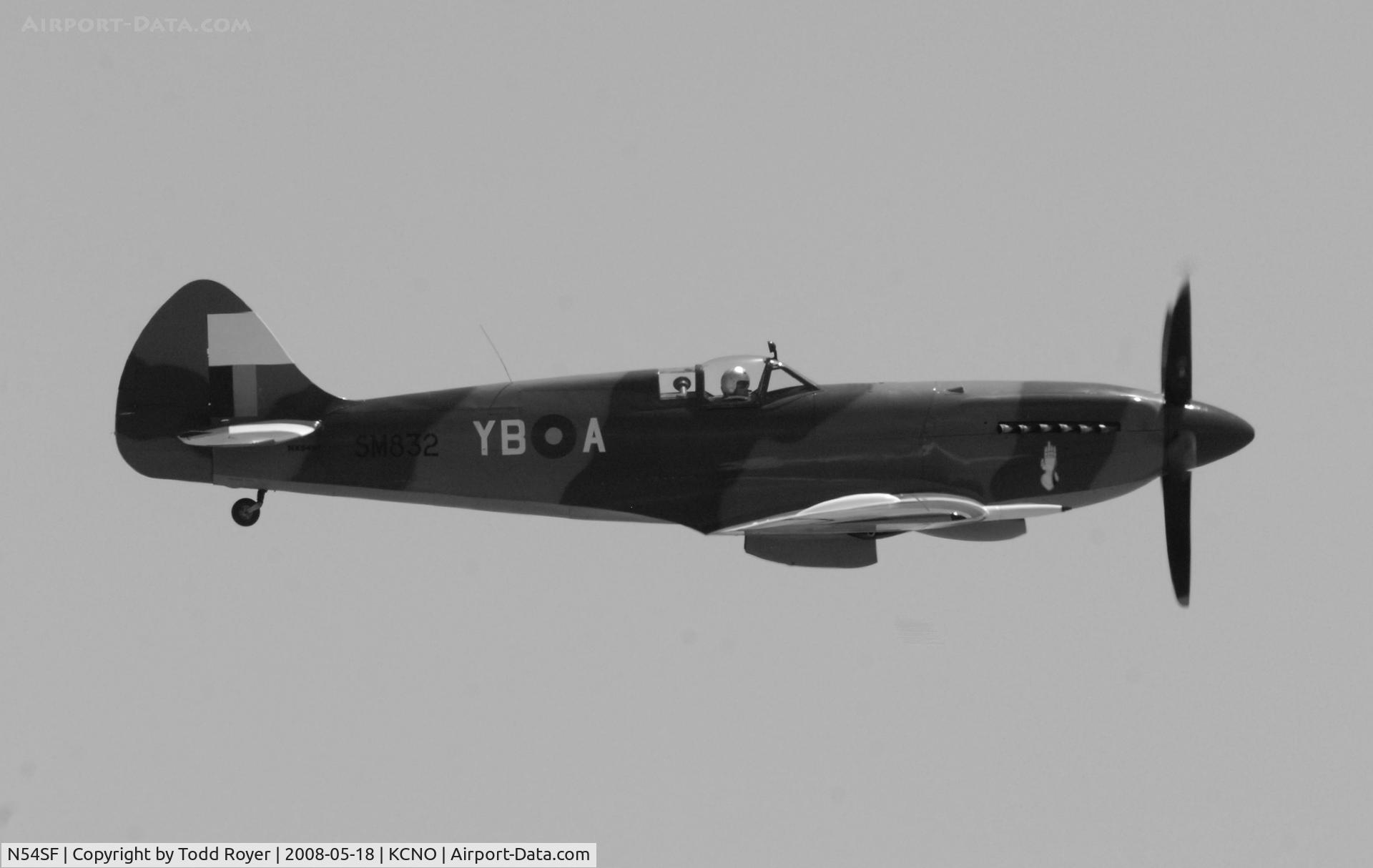 N54SF, 1945 Supermarine 379 Spitfire F.XIVc C/N 6S/663452, Chino Airshow 2008