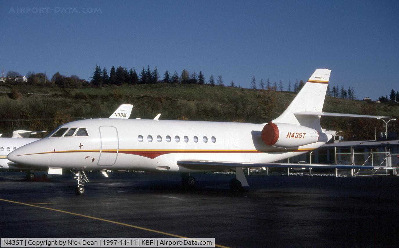 N435T, 1995 Dassault Falcon 2000 C/N 009, Chicago Tribune