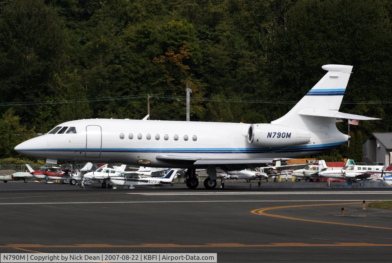N790M, 1995 Dassault Falcon 2000 C/N 19, KBFI