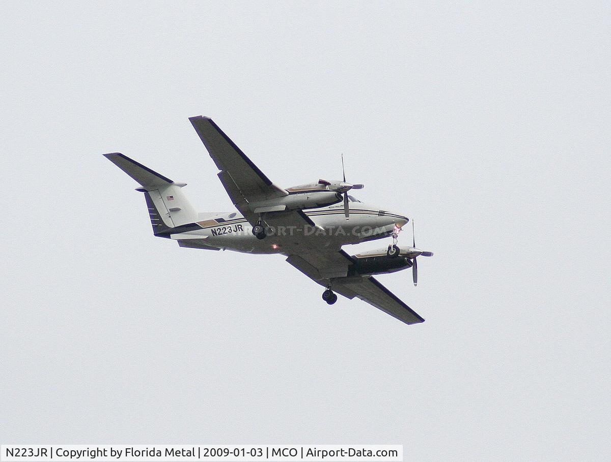 N223JR, 1985 Beech 300 C/N FA-45, Beech 300 Super King Air