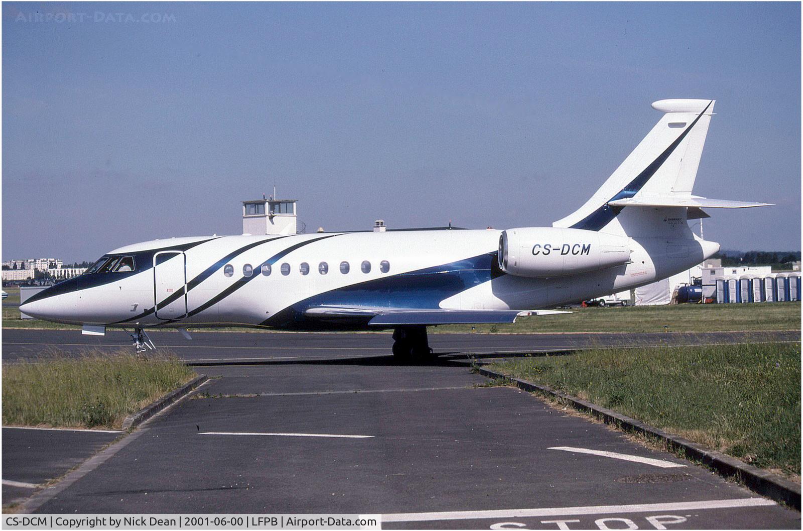 CS-DCM, 1997 Dassault Falcon 2000 C/N 46, Paris Le Bourget (stunning scheme)