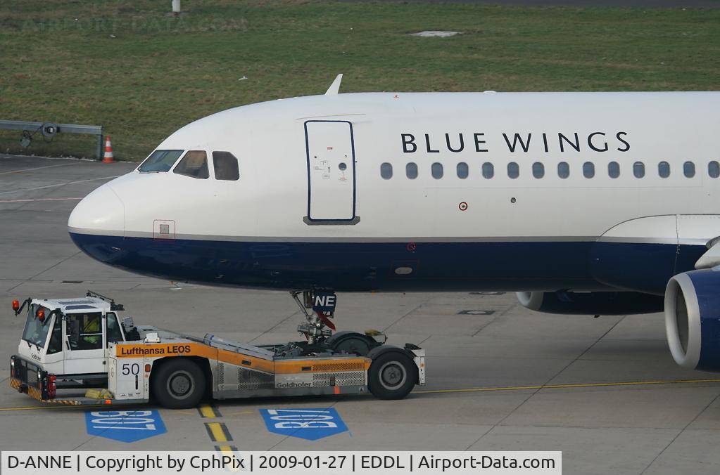D-ANNE, 2001 Airbus A320-232 C/N 1557, A320