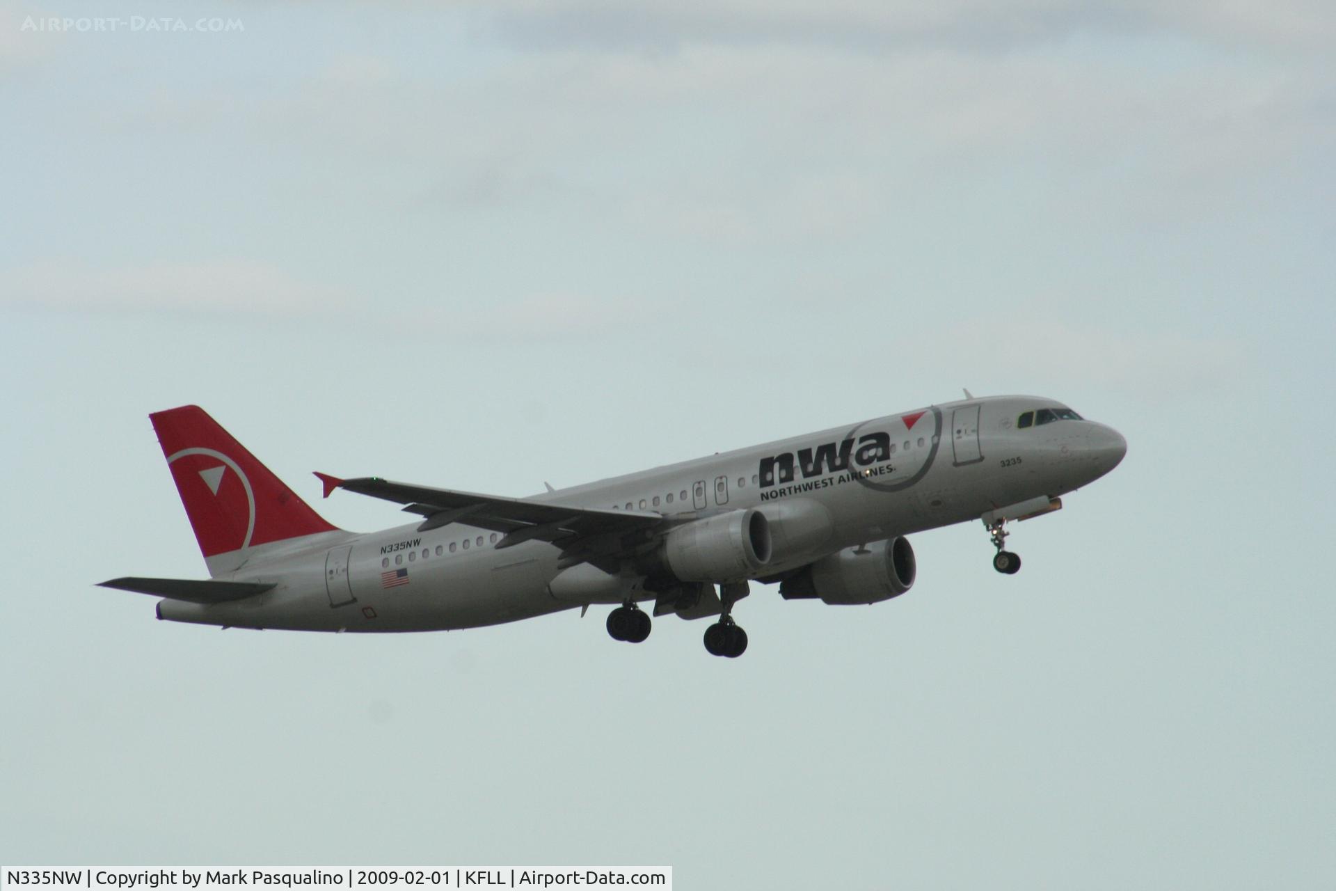 N335NW, 1992 Airbus A320-212 C/N 340, Airbus A320