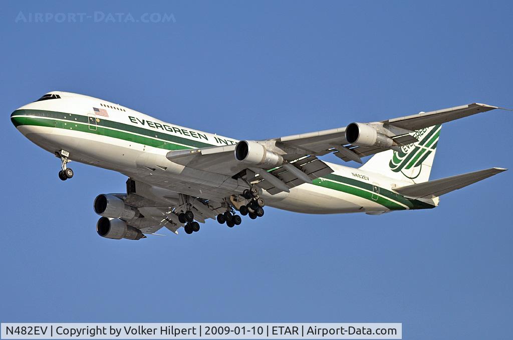 N482EV, 1973 Boeing 747-212B C/N 20713, on final at rms