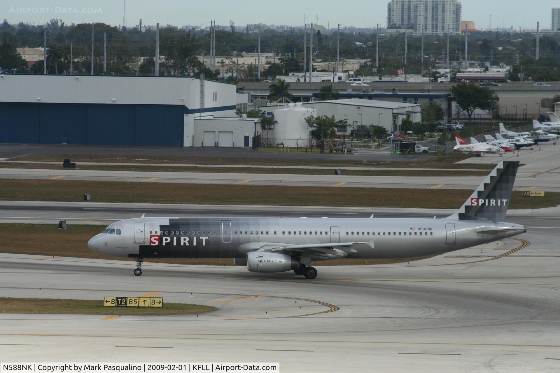 N588NK, 2005 Airbus A321-231 C/N 2590, Airbus A321-200