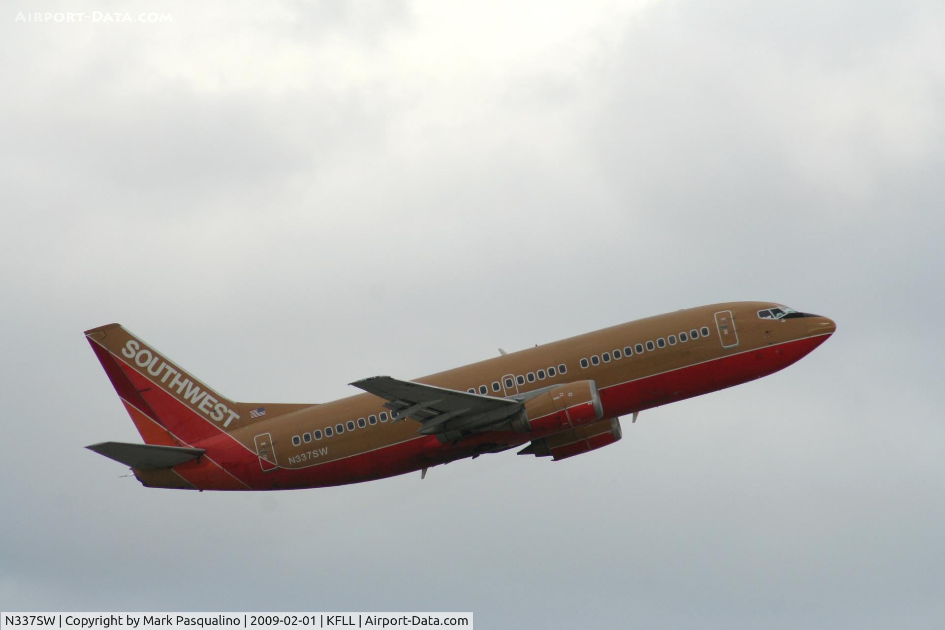 N337SW, 1988 Boeing 737-3H4 C/N 23959, Boeing 737-300