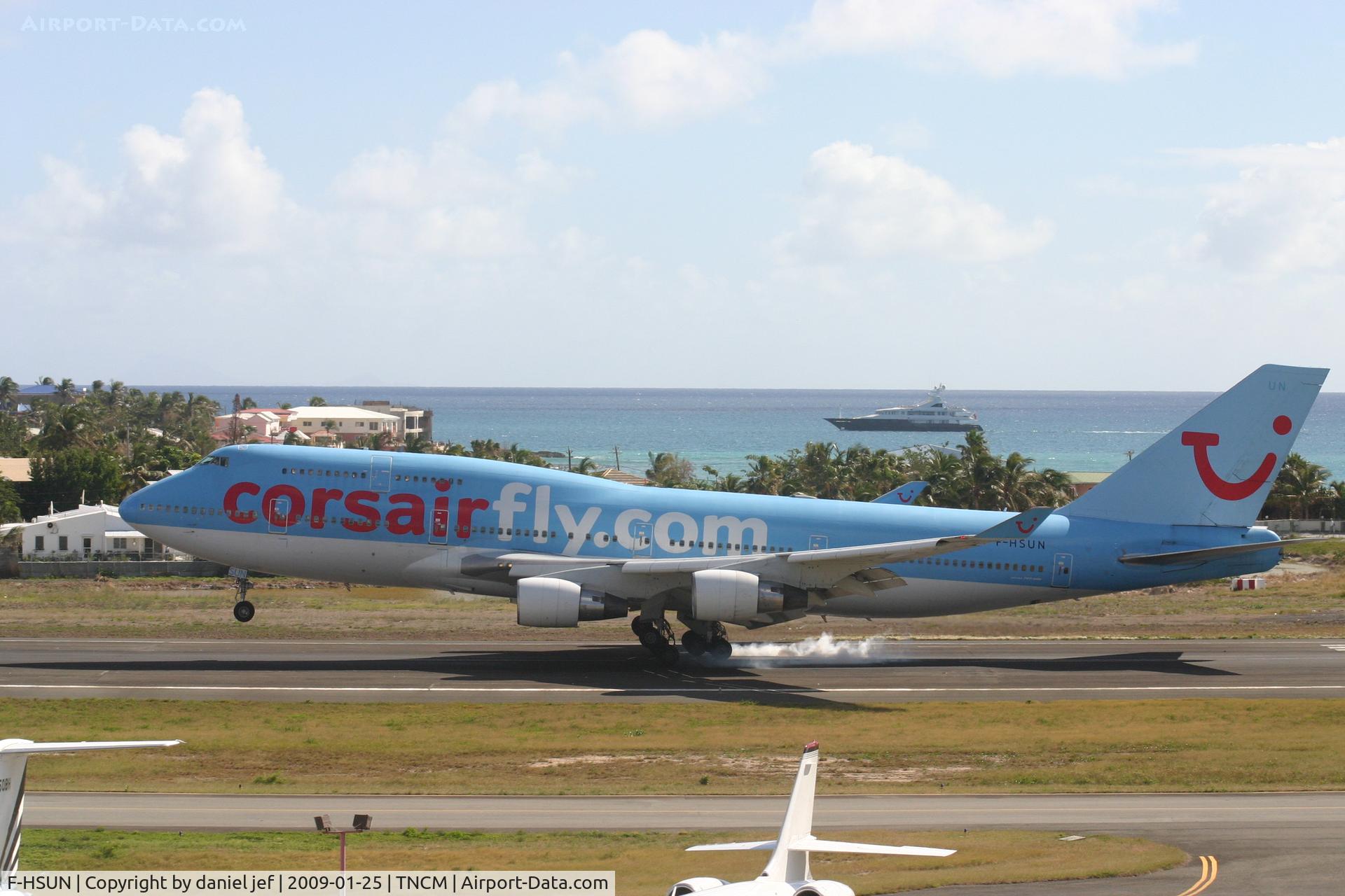 F-HSUN, 1993 Boeing 747-422 C/N 26880, Corsair landing runway 10
