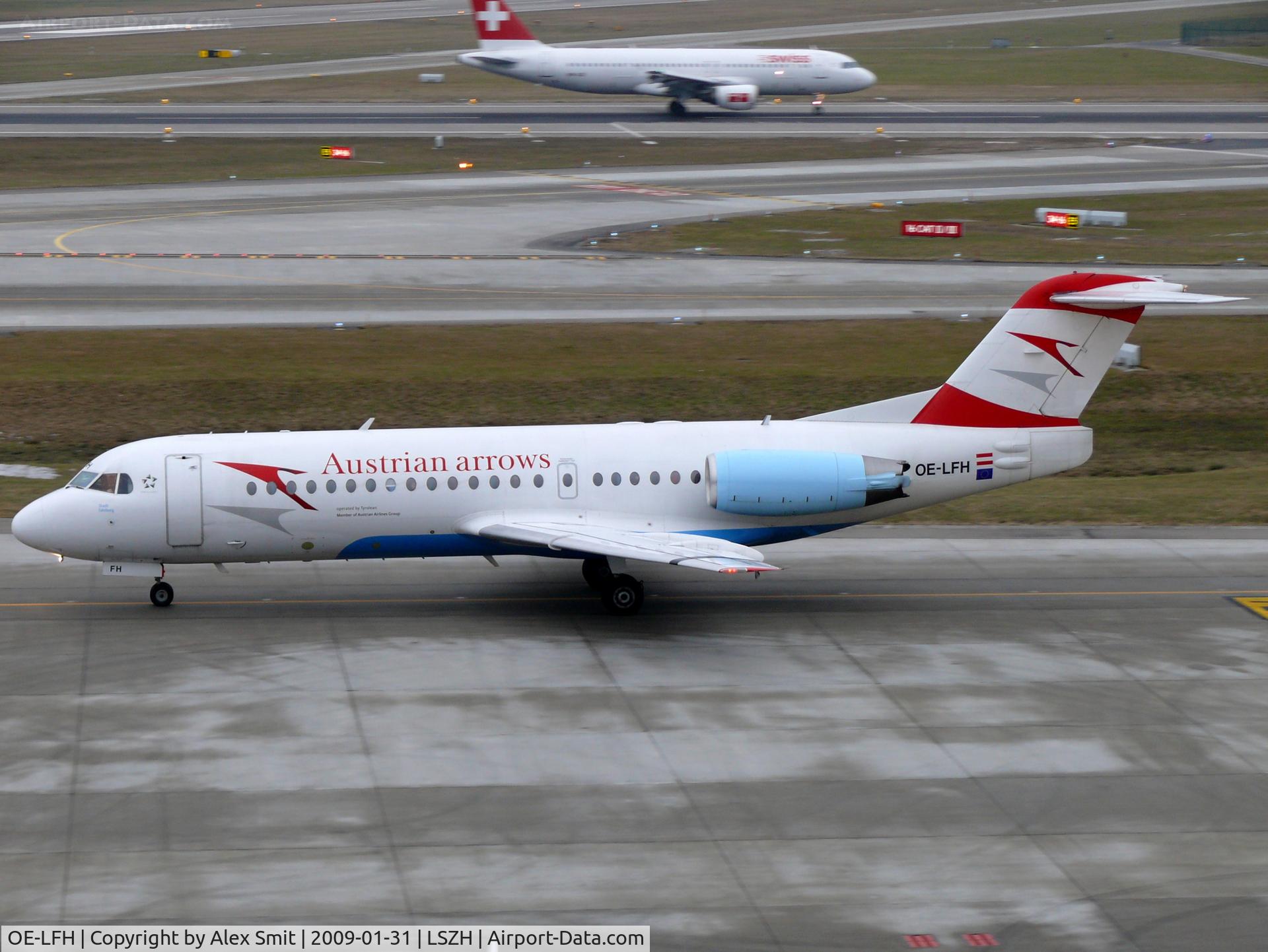 OE-LFH, 1995 Fokker 70 (F-28-0070) C/N 11554, Fokker F28-0070 Fellowship OE-LFH Austrian Arrows