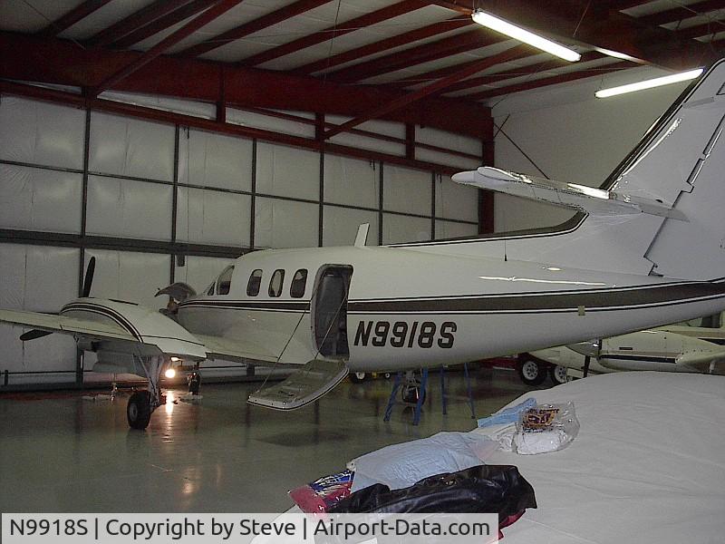 N9918S, Rockwell International 700 C/N 70018, Pic taken in the hangar